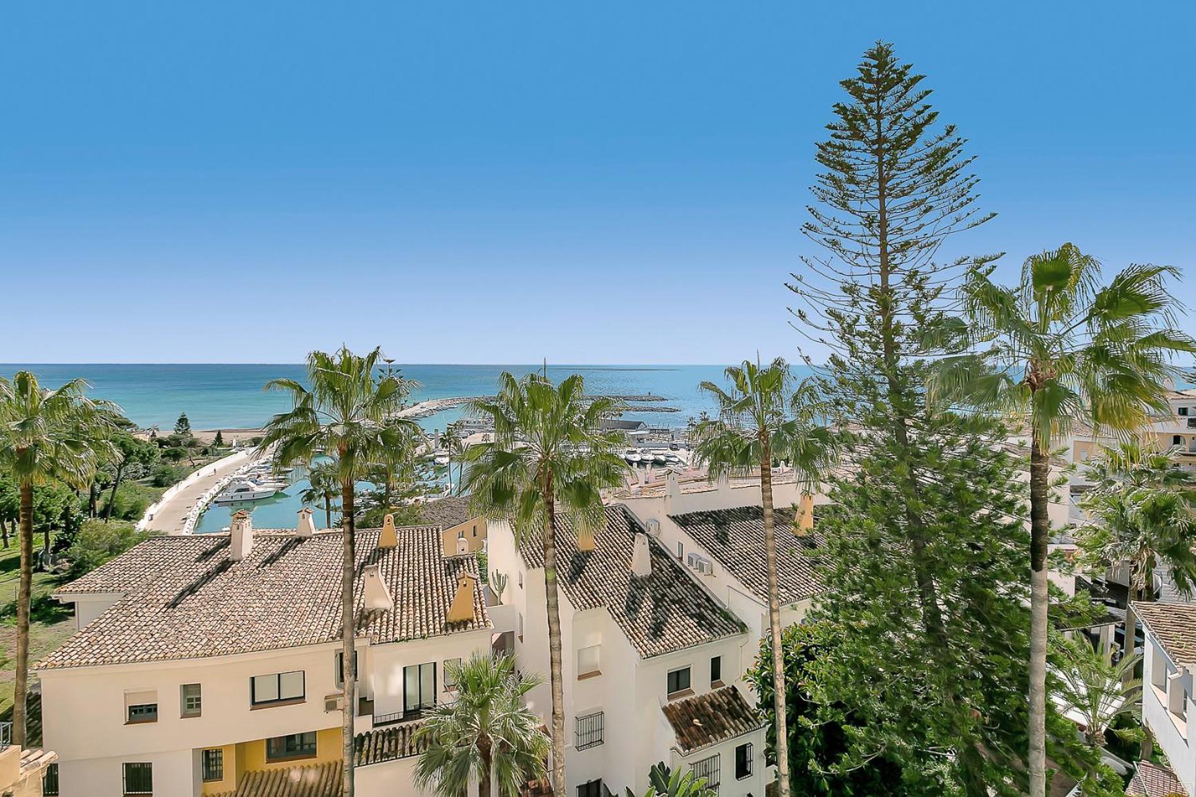 J95 Cabopino Apartament Marbella